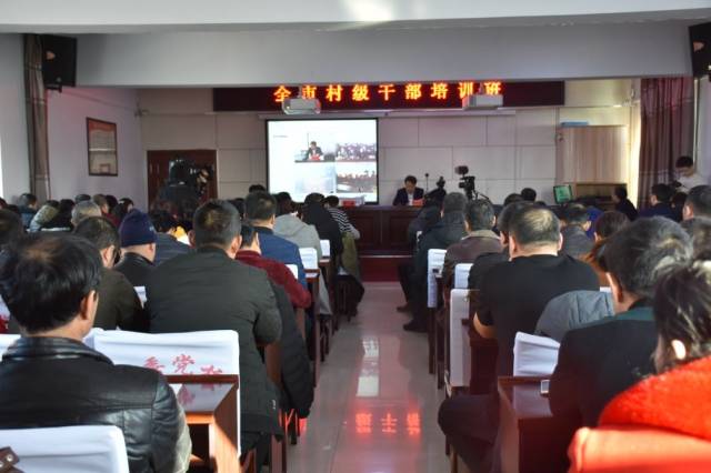 邱家湾村委会领导团队全新亮相，未来工作展望与领导团队介绍